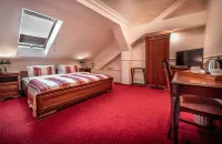 Hotel Capital with Private Wellness