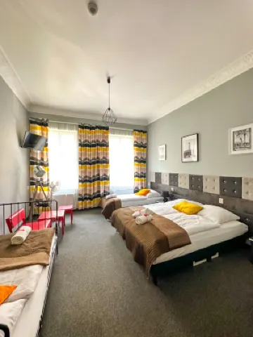 Expolis Residence - Rooms & Apartments Отели в г. 