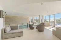 Caneiros Luxury House & Suites - piscina