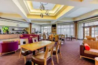 La Quinta Inn & Suites by Wyndham Raleigh/Durham Southpoint Hotels in Triangle