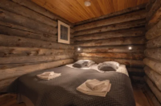 Kuukkeli Log Houses Villa Aurora "Pupula"