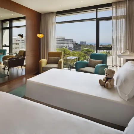 Publica Isrotel, Autograph Collection