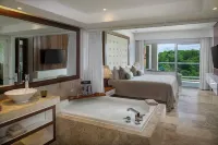 芭拉迪莎酒店拉佩拉全包式住宿 - 限成人- 瑪雅海濱 - 浴缸