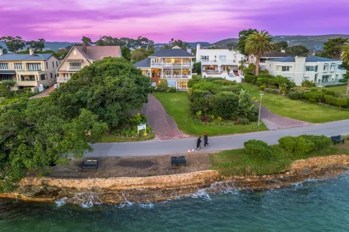 The Knysna Belle Guest House Hotels in Brenton-on-Sea