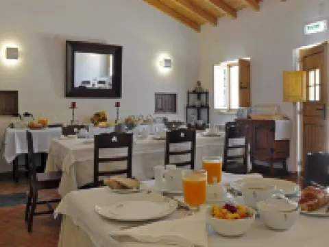 Quinta do Chocalhinho Agroturismo & Spa Hotels in Odemira