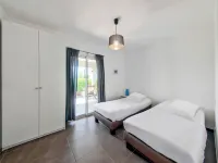 Résidence Pierre & Vacances Premium les Villas de Porto-Vecchio Hotels in Lecci