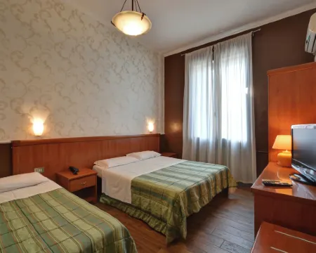 호텔 유니베르소 토리노 호텔