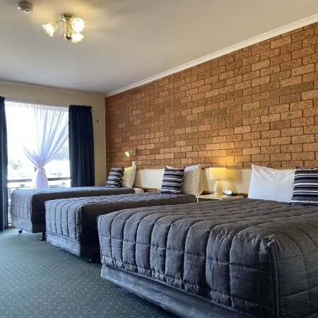 Newell Motor Inn Narrandera