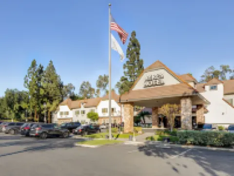 Ayres Hotel Corona – Riverside Hotels in Corona