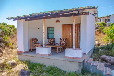Ulisa Bay Lodge Hotels in 