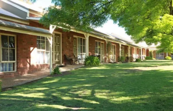 曼斯菲爾德谷汽車旅館