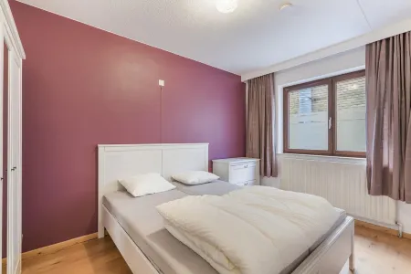 Pleasant Apartment Near the Beach