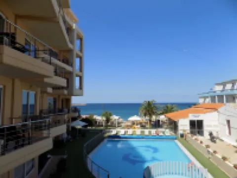 هوتل كريستينا