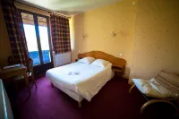 Le Grand Hôtel de Besse Hotels in La Godivelle