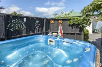 Coromandel Court Motel Hotels in Amodeo Bay