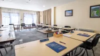 Campanile Nimes Centre - Mas Carbonnel Hotels in Caissargues