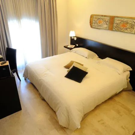 Ucciardhome Hotel
