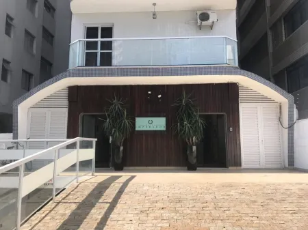 Hotel Imperador Отели рядом с достопримечательностью «Casa Laya»