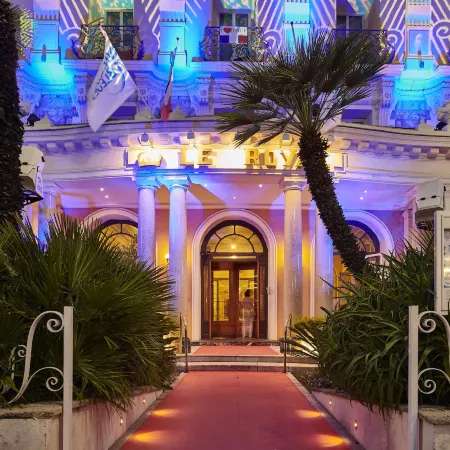 Hôtel le Royal Promenade des Anglais