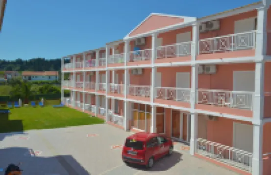 Angelina Hotel & Apartments