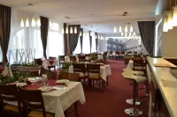 Arkada Hotel - Breakfast