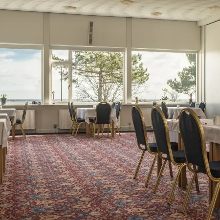 Hotel/ Apartments Marina Отели в г. Грено