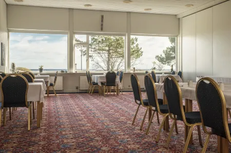 Hotel/ Apartments Marina