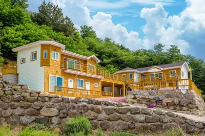 Neulpureun Pension Hotel di Yeongdeok