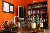 Kyriad Rouen Nord - Mont Saint Aignan - bars