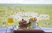 Victoria Falls Safari Lodge - breakfast