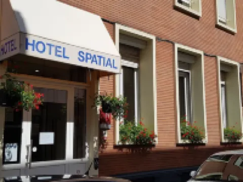 Au Spatial Hotéis em Amiens