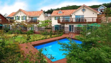 Gyeongju Sulleim Pension Отели рядом с достопримечательностью «Международный Конвенционный Центр Гёнджу Хвабаек»