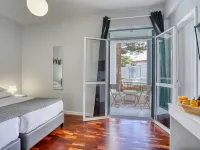 Vila Camacho Guest House ピコ・ドス・バルセロス展望台周辺のホテル