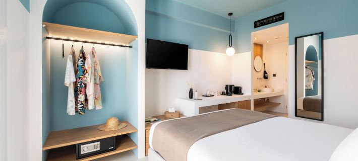 Play Paros Hotels in Paros