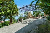 Casetta Amelia Apartments by Wonderful Italy