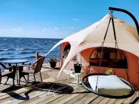 The Lodge at Runaway Bay Hotels in Astor