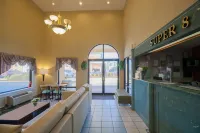 Super 8 by Wyndham Hammond Hotels in Springfield