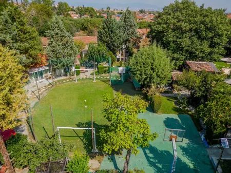 Ultimate Aqua Dreamscape at Villa Olympiada Отели в г. Tragilos