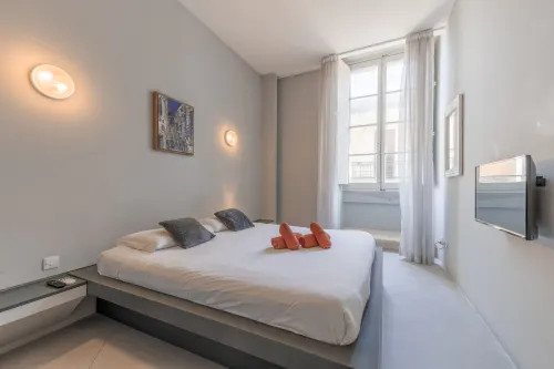 Cozy Elegant 2BR Apartment