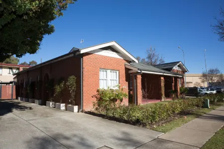 Apartments on Morrow Отели в г. Уогга-Уогга