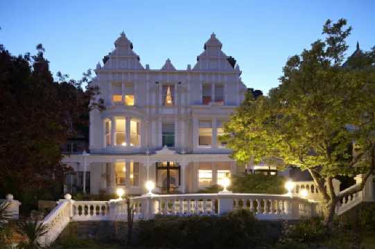 Escape Boutique B&B Отели в г. 