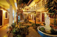Velinn Pousada Ubatuba Tropical Hotels in Enseada
