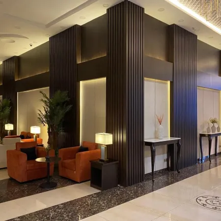 Summer Season Hotel
