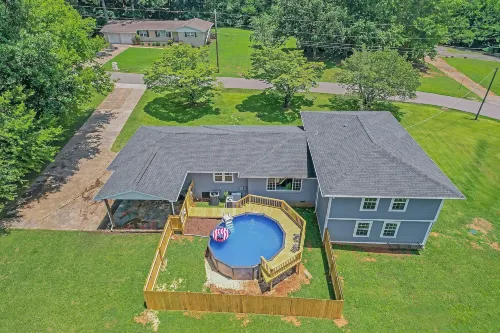 2 Units, Near Dwtn - American Oasis Hotels in Madison County