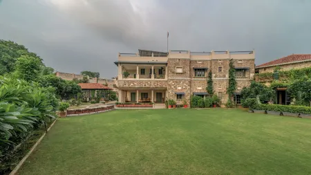 Niravi Jaipur Отели рядом со станцией Jaipur Railway Station