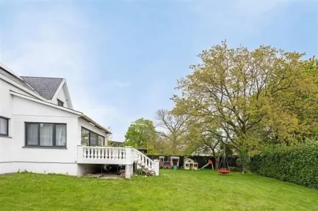 The Beautiful White House