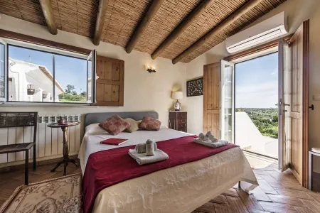 Quinta Dos Medronheiros Отели рядом с достопримечательностью «Quinta do vale»