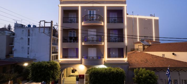 PALATINO HOTEL โรงแรมในเกาะซาคินทอส