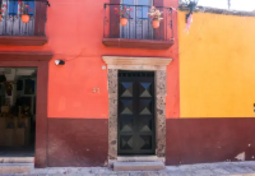 Casa Doper Relox Hotels near Church of Our Lady of Health