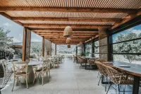 Ikaros Suites Hôtels à : Tilisos